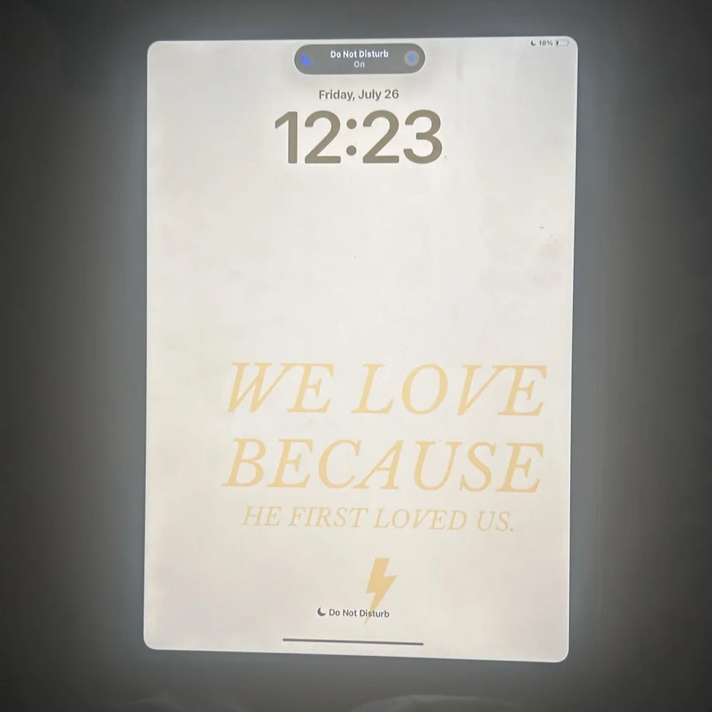 Yellow iPad 10 gen